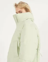 Pufferjacke aus Nylon